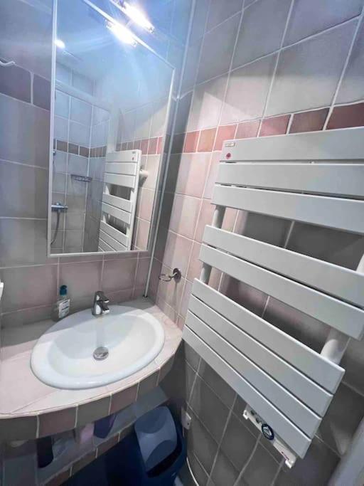 Super Appartement T2 Proche De Tour Eiffel Paris Dış mekan fotoğraf